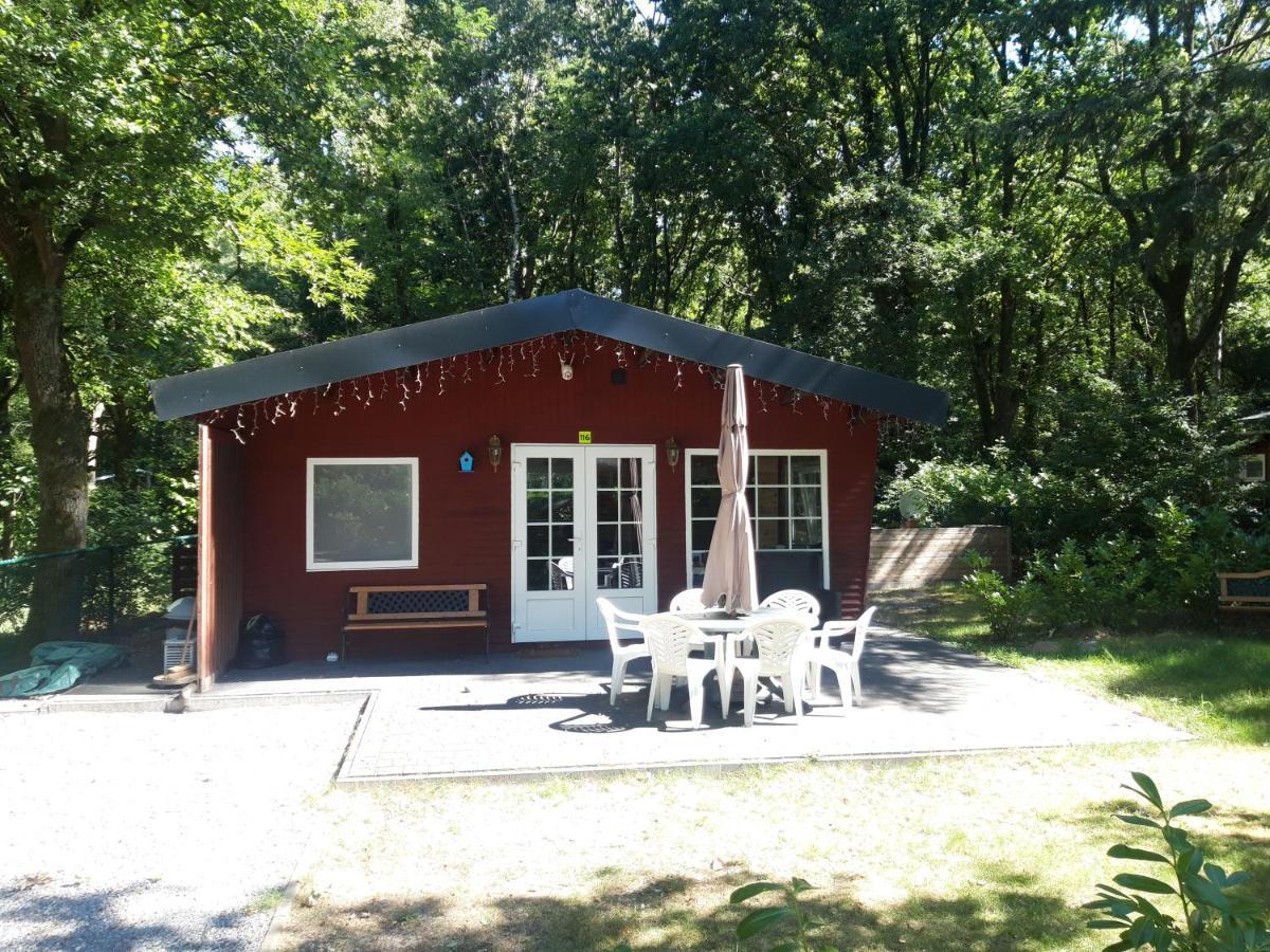 Vakantiehuisje Lanaken Exterior foto